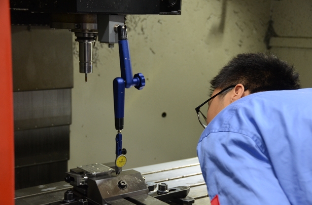 感恩师者，致敬领路人：陕西大前航空教师节献礼