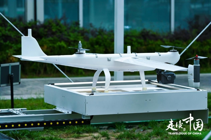 欧亚记者团探访西咸新区无人机试飞基地 见证中国低空经济服务领域高质量发展