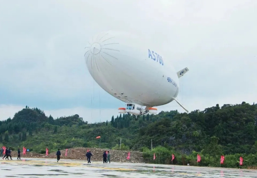 不只是惊艳！&ldquo;祥云&rdquo;落关岭，低空力量解锁乡村振兴新赛道