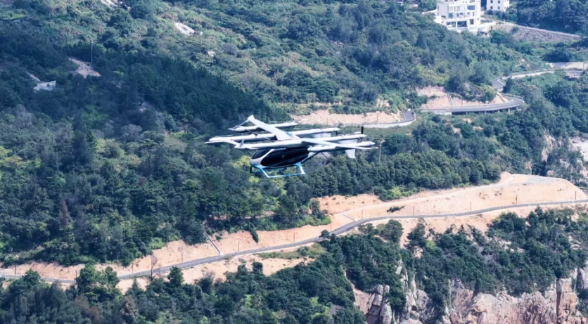 峰飞航空完成海上风电平台飞行